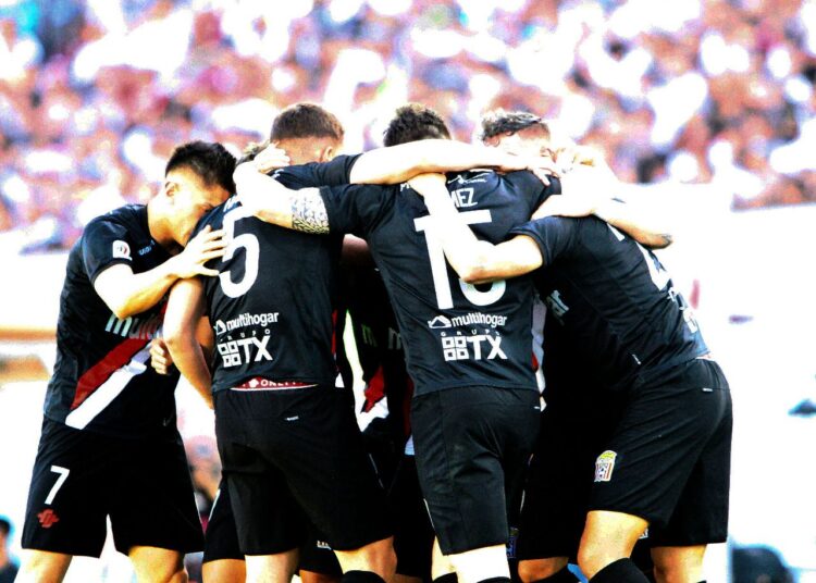 Estado de catástrofe en el Biobío obligó a Curicó a cambiar su recinto para duelo de Libertadores