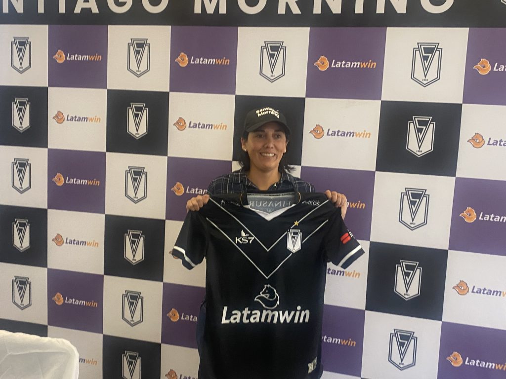 Paula Navarro vuelve a ser la entrenadora de Santiago Morning