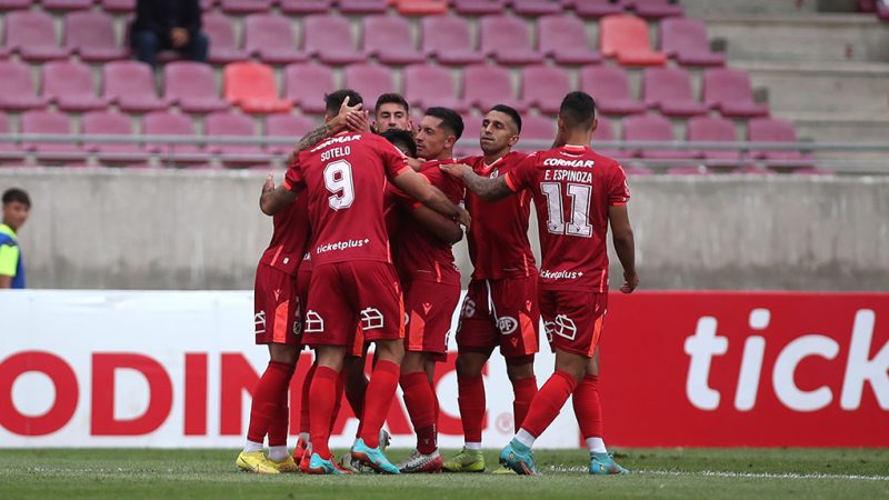 DEPORTES LA SERENA LIDERA EL ASCENSO