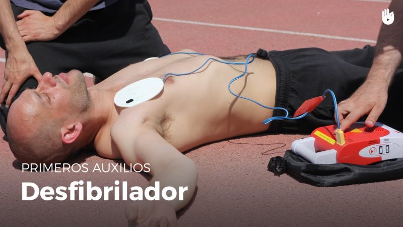 Capacitan al personal de la Corporaciòn de Deportes de Curicó en el uso del Desfibrilador y reanimación Cardiopulmonar Básica