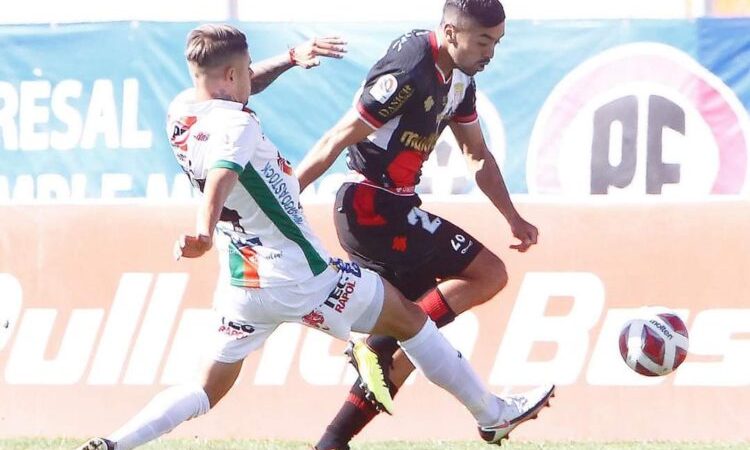 Curicó Unido fue superado otra vez y se queda en la tabla