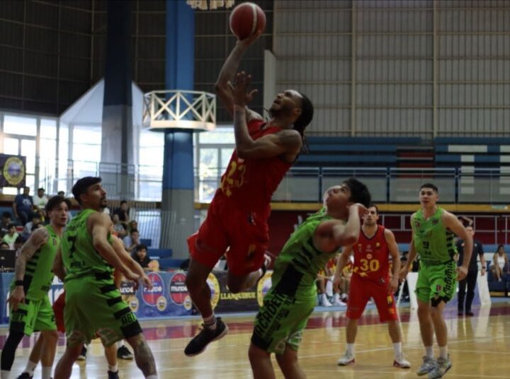 Español juega de local y con precios populares