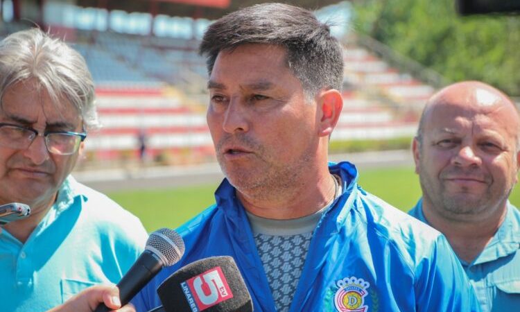 En el “Depo” tomaron drástica decisión con su técnico