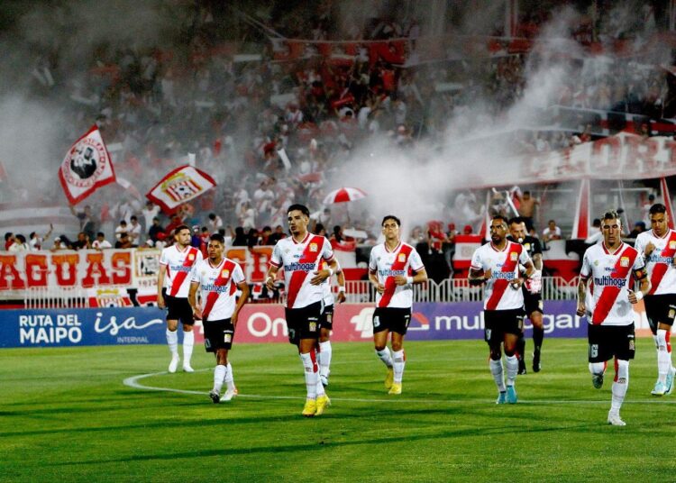Curicanos cerrarán décima jornada contra otro equipo necesitado