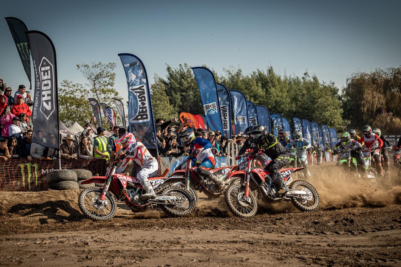 TALQUINO JAVIER VÁSQUEZ SE ADJUDICÓ EL CHILE MX