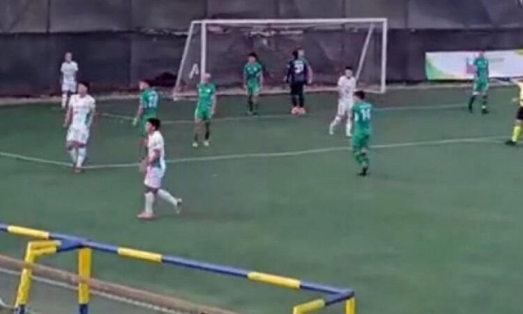 Constitucion Unido le puso presión a los líderes en la Tercera División