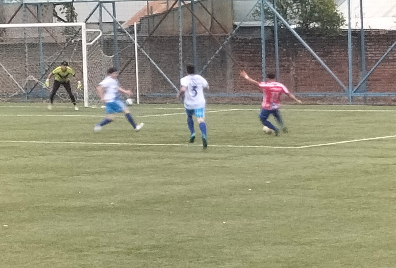 SE SUMÓ OTRO GRUPO DE CLASIFICADOS