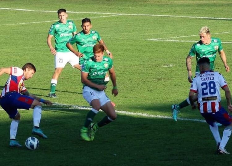 Linares contaría con nuevo cuerpo técnico e inversionistas 