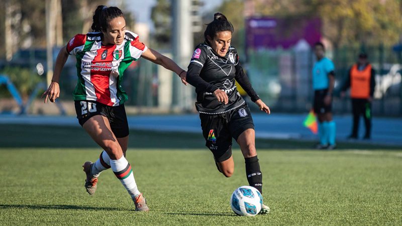 Fútbol femenino: Triunfo agónico de Santiago Morning sobre Palestino