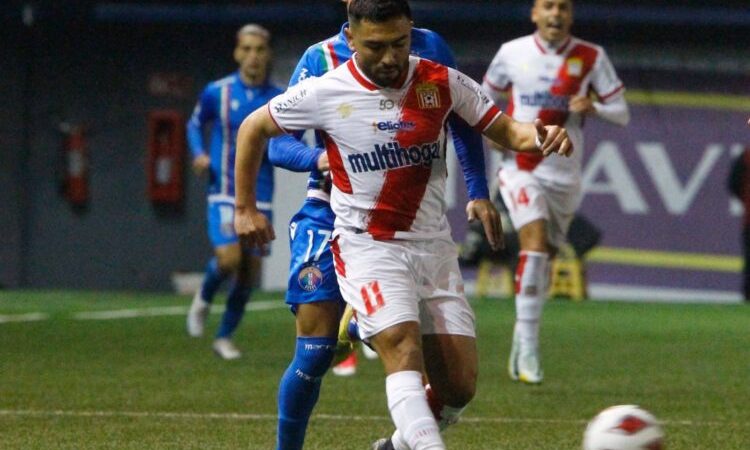 Curicó Unido fue doblegado en suelo floridano