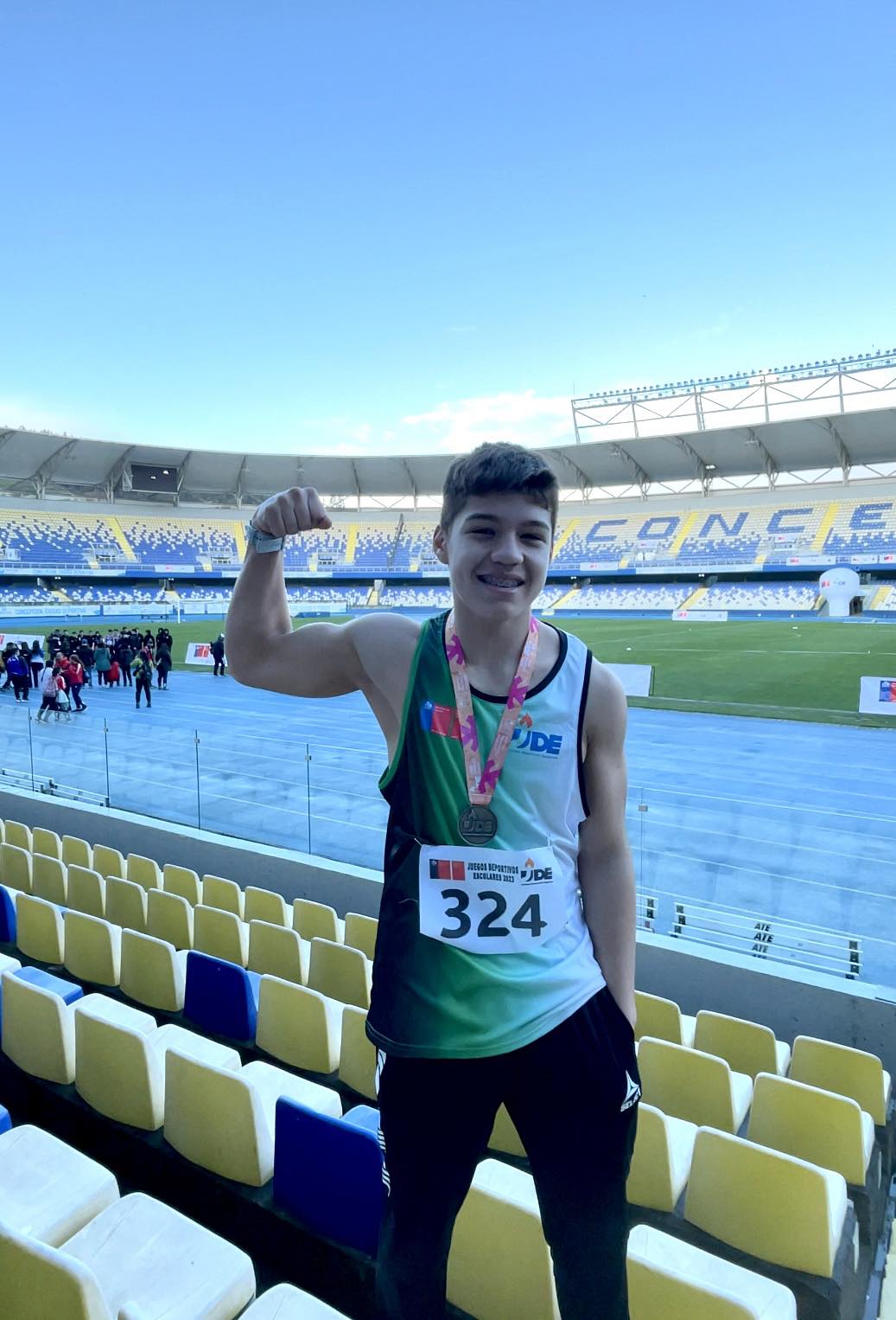 ATLETA CURICANO SACA PASAJES AL SUDAMERICANO EXATLON