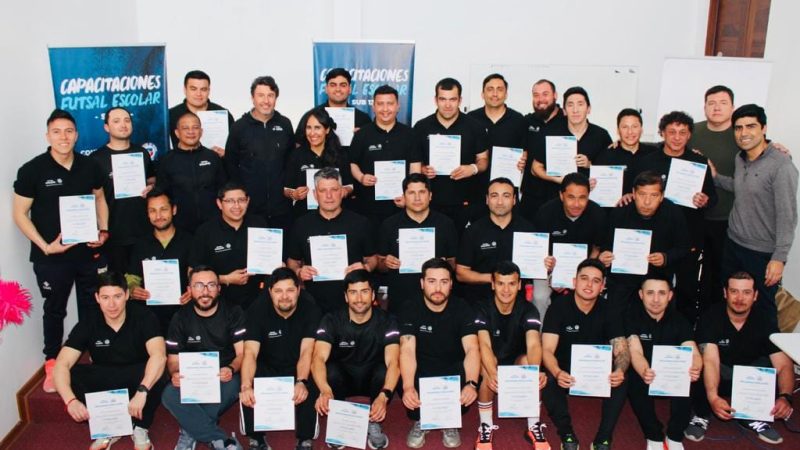 Finalizó capacitación de futsal en Curicó