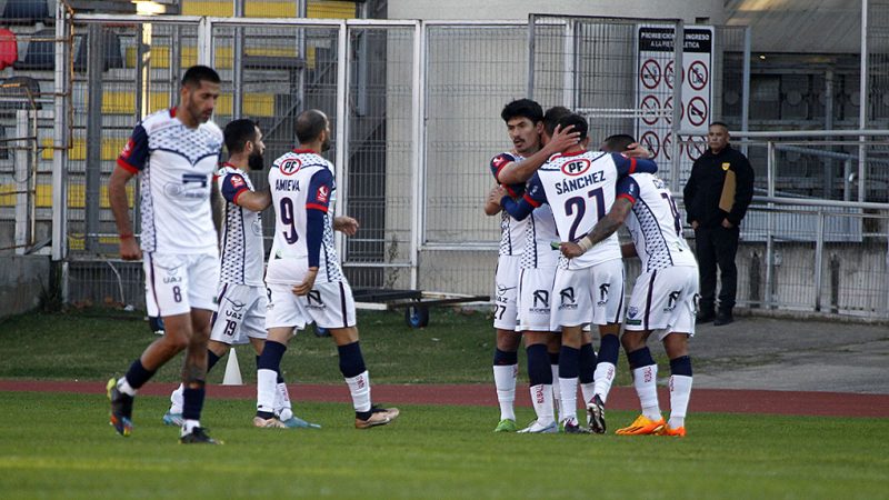 Deportes Recoleta se juega su última opción por la permanencia