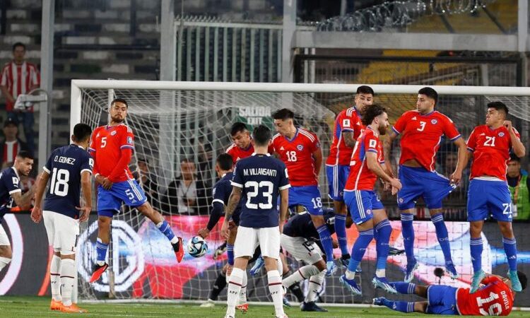 Chile desaprovechó una gran opción de local ante Paraguay