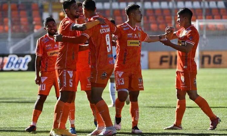 Ex goleador de Cobreloa es nuevo jugador albirrojo
