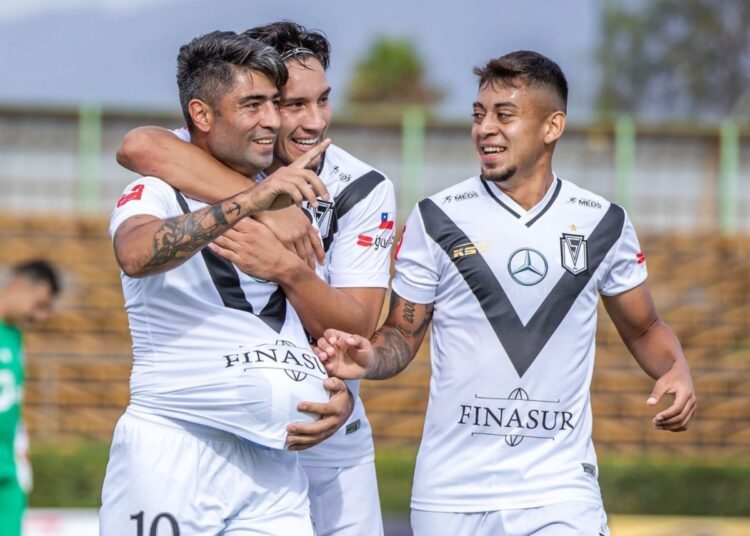 Deportes Linares no para de sumar refuerzos