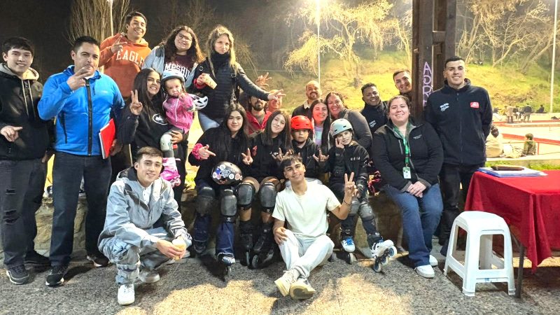 Curicó ya tiene nuevo club deportivo: padres formalizan “Ruedas de Fuego”, dedicado al patinaje