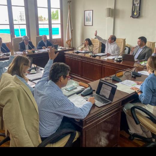 Curicó impulsa a sus talentos deportivos con becas y subvenciones municipales