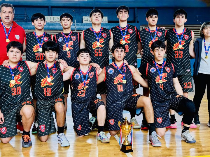 BÁSQUETBOL / Colegio Rauquén de Curicó conquista el título provincial y avanza al regional escolar en Linares