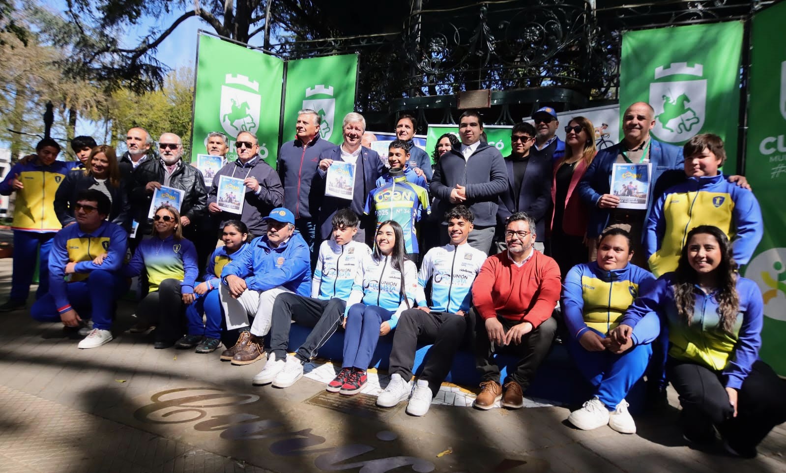 Compromiso de autoridades y comunidad marca lanzamiento del Open de Ciclismo 2025 en Curicó