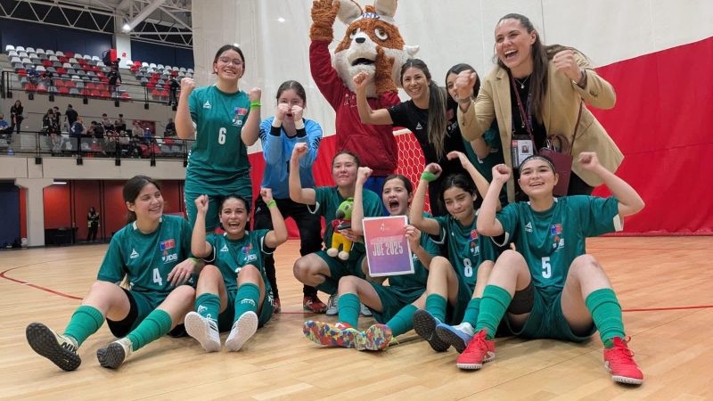 El Maule hace historia: doble campeón nacional en futsal damas y varones en los Juegos Deportivos Escolares