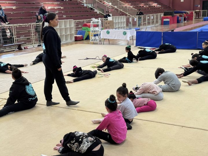 Curicó brilla con la primera Master Class de Gimnasia Rítmica para niñas