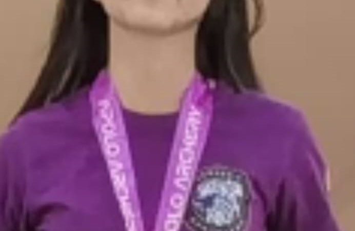 Ana Valentina Zúñiga vuelve a brillar: récord nacional y podios para Curicó en la gran final nacional de tiro con arco