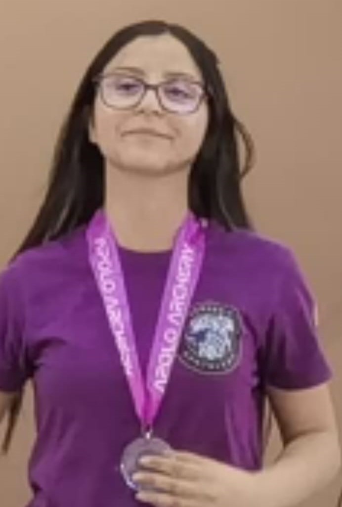 Ana Valentina Zúñiga vuelve a brillar: récord nacional y podios para Curicó en la gran final nacional de tiro con arco