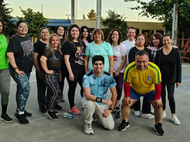 Corporación de Deportes invita a participar en el taller gratuito de Zumba en el Liceo Zapallar