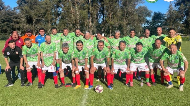Los Gladiadores de Rauco debutan con una sólida victoria en el torneo regional Senior 50